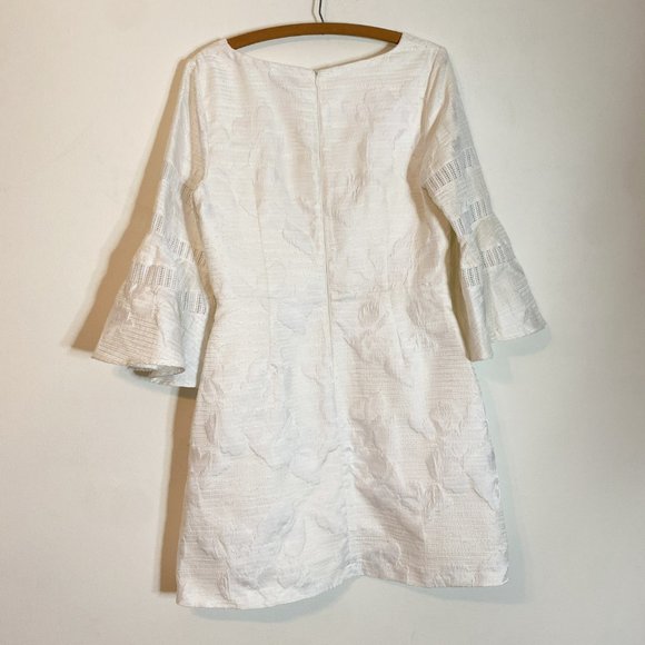 Belle Badgley Mischka Ivory Textured Bell Sleeve Dress Size 12 Floral Crochet - Picture 5 of 5